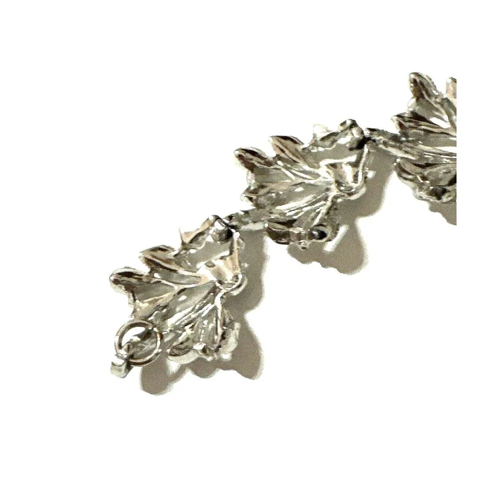 Vintage Ornate Leaf Bracelet Silver Tone Textured Openwork Botanical MCM 7.5